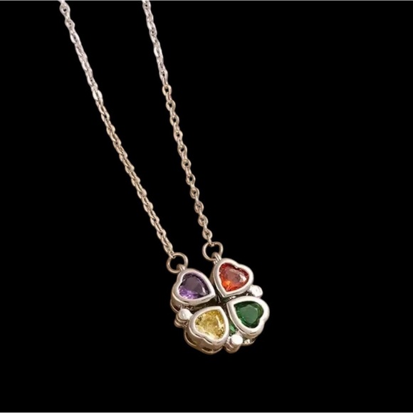 Jewelry - Multicolor Silver Heart Clover Pendant Necklace